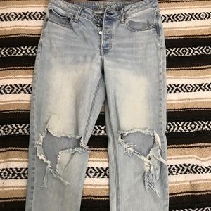 American Eagle boyfriend Jeans